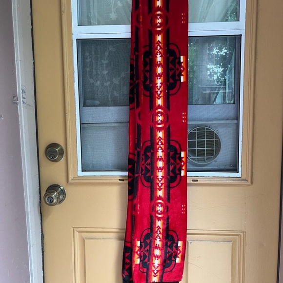Red Patterned Scarf - Picture 2 of 6
